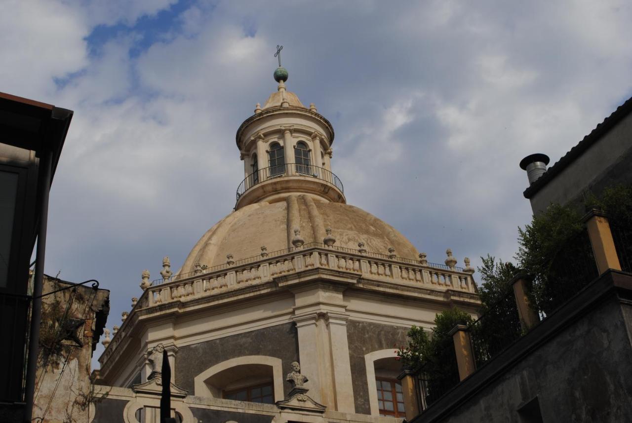 B&B Palazzo Sant'Alfano Κατάνια Εξωτερικό φωτογραφία