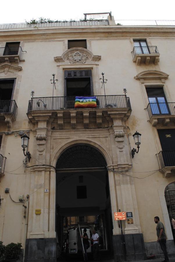 B&B Palazzo Sant'Alfano Κατάνια Εξωτερικό φωτογραφία