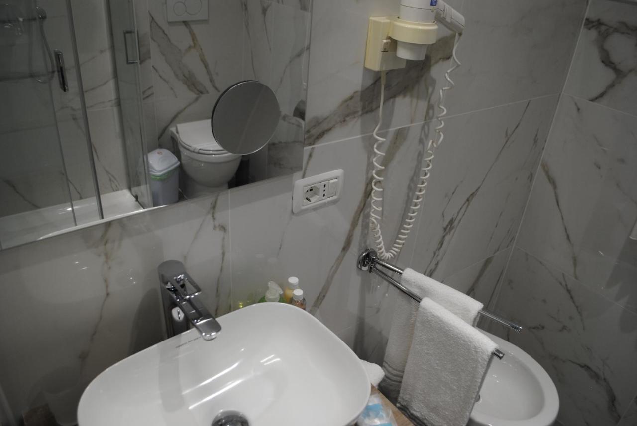 B&B Palazzo Sant'Alfano Κατάνια Εξωτερικό φωτογραφία