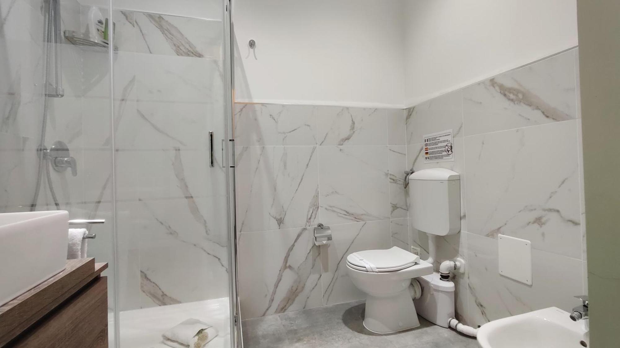 B&B Palazzo Sant'Alfano Κατάνια Δωμάτιο φωτογραφία